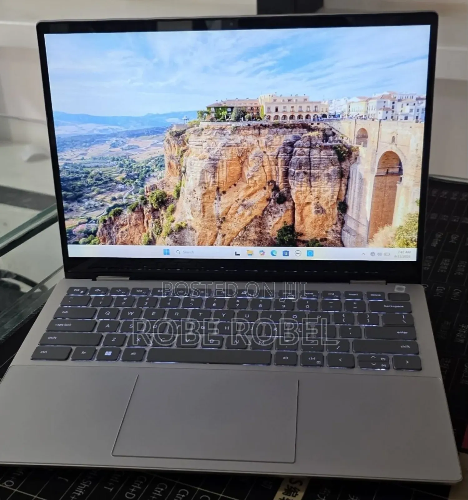 New Laptop Dell Inspiron 7306 16GB Intel Core i7 SSD 512GB