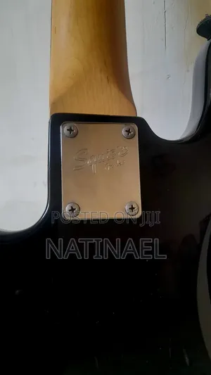 Squier Affinity Series Jazz Bass V5