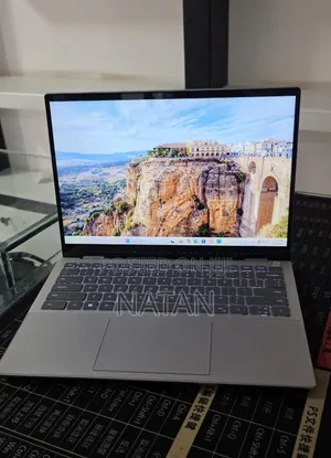 New Laptop Dell Inspiron 14 7440 2-in-1 16GB Intel Core i7 SSD 512GB