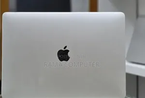 New Laptop Apple MacBook Pro 2019 16GB Intel Core i7 SSD 256GB