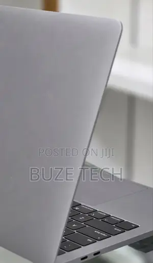 New Laptop Apple MacBook Pro 2019 16GB Apple M4 SSD 256GB