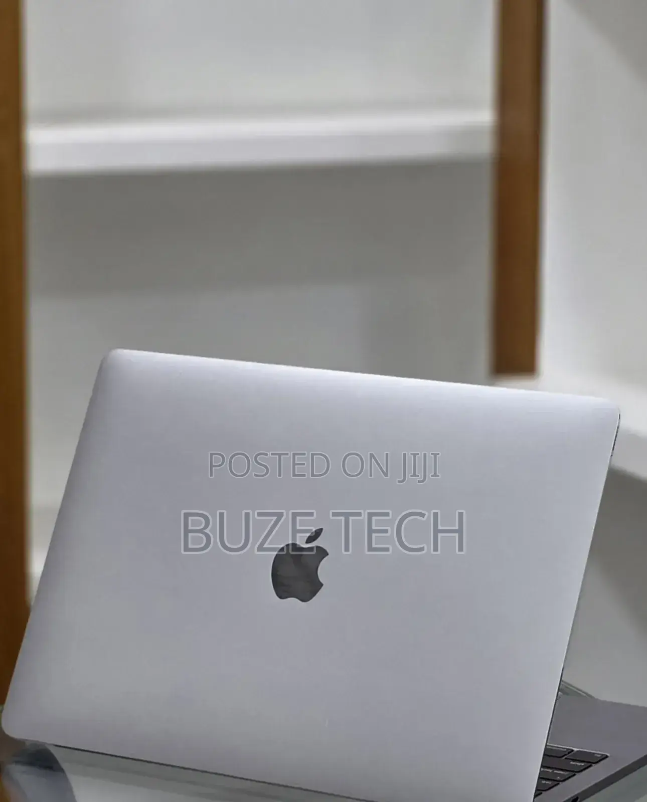 New Laptop Apple MacBook Pro 2019 16GB Apple M4 SSD 256GB