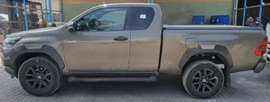 Toyota Hilux 2021 Gray