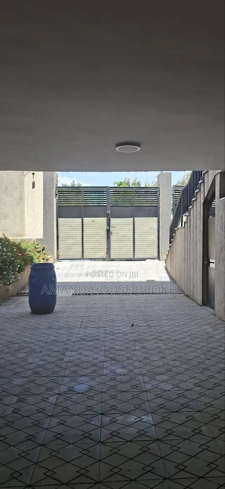 7bdrm House in Addis Abeba Ethiopia, Bole for rent