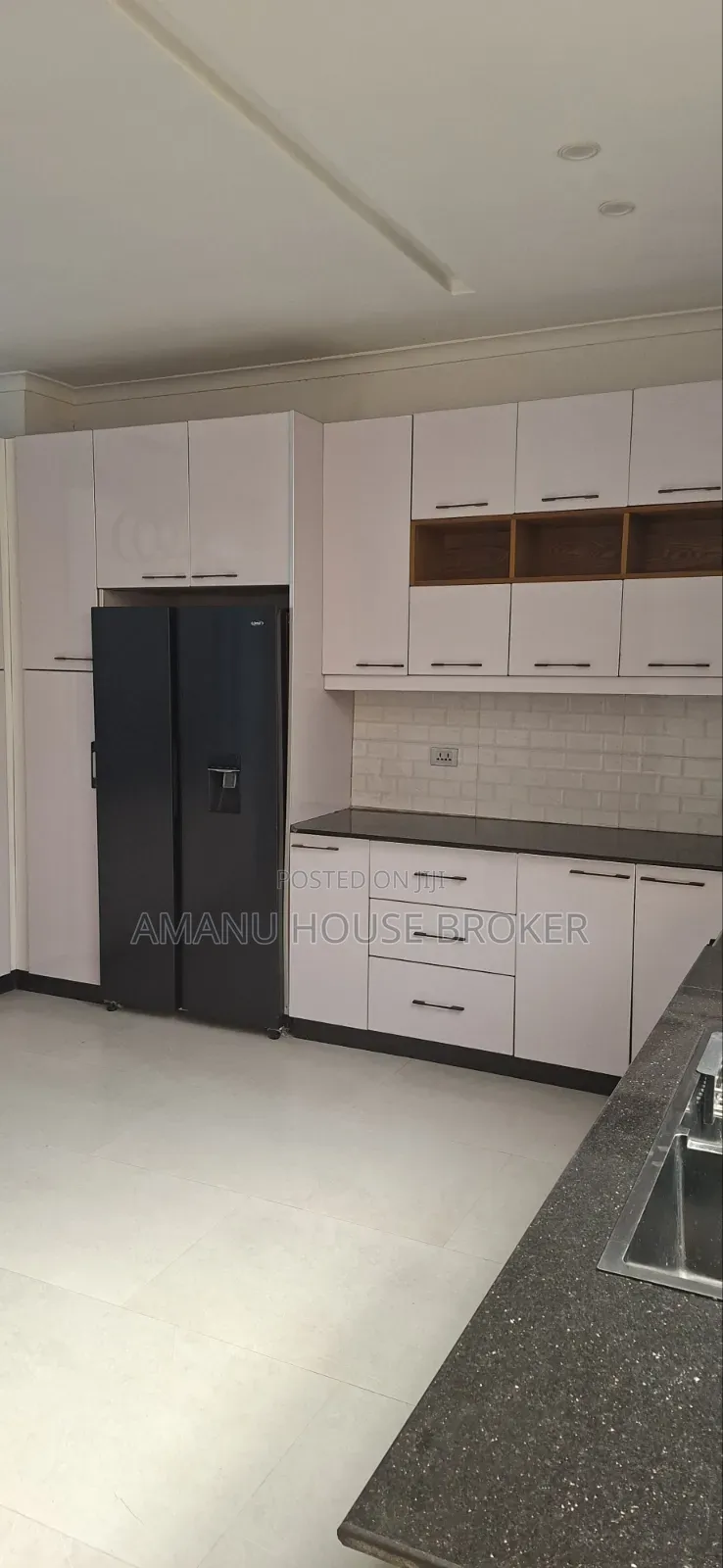7bdrm House in Addis Abeba Ethiopia, Bole for rent