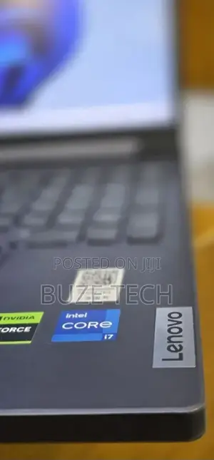 New Laptop Lenovo Legion 7 16GB Intel Core i7 SSD 512GB