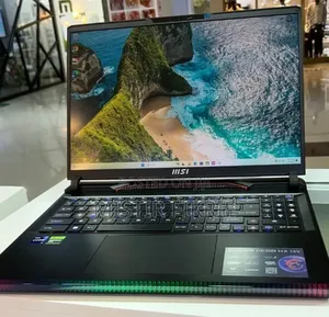 New Laptop MSI Raider GE68HX 13VI-202US 32GB Intel Core i9 SSD 1T