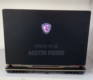 New Laptop MSI Raider GE68HX 13VI-202US 32GB Intel Core i9 SSD 1T