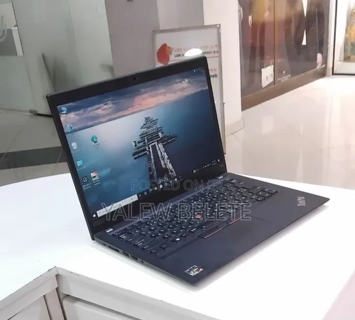 New Laptop Lenovo ThinkPad T14s G4 16GB AMD Ryzen 5 SSD 512GB