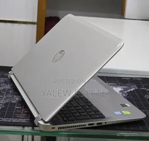 New Laptop HP Pavilion 15 8GB Intel Core i5 SSD 1T