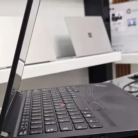 New Laptop Lenovo ThinkPad t495s 16GB AMD Ryzen 7 SSD 512GB