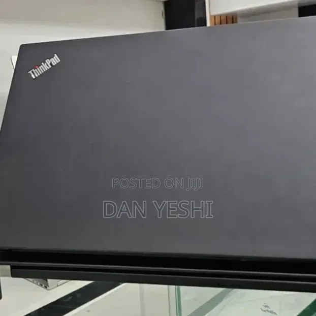 New Laptop Lenovo ThinkPad t495s 16GB AMD Ryzen 7 SSD 512GB