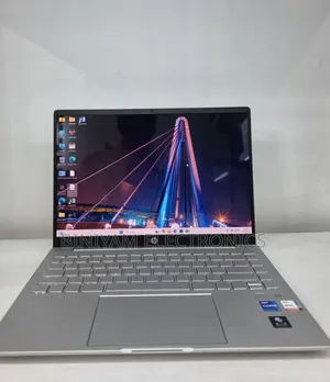 New Laptop HP Pavilion 14 16GB Intel Core i5 SSD 512GB