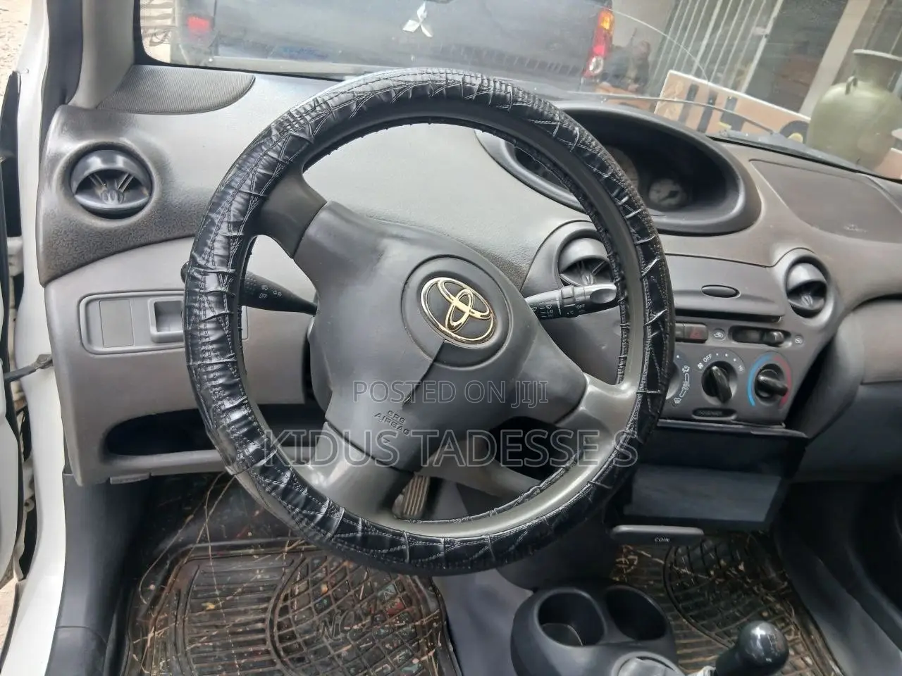 Toyota Yaris 2003 White
