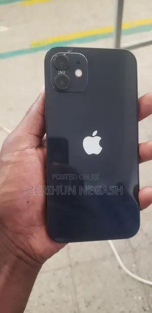 Apple iPhone 12 64 GB Black