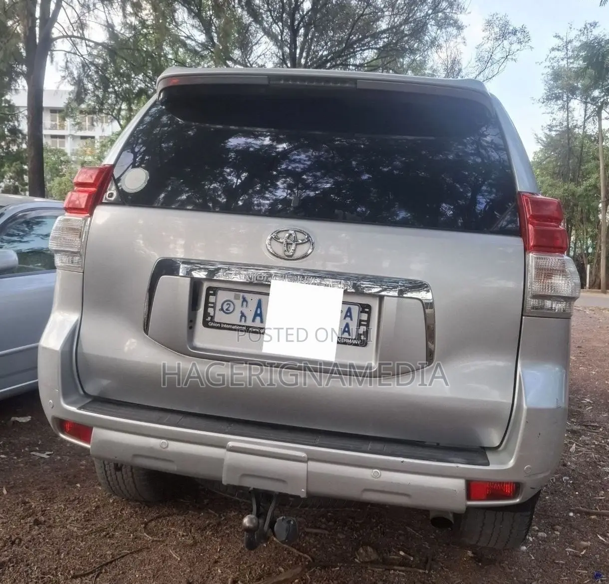 Toyota Land Cruiser Prado 2012 Silver