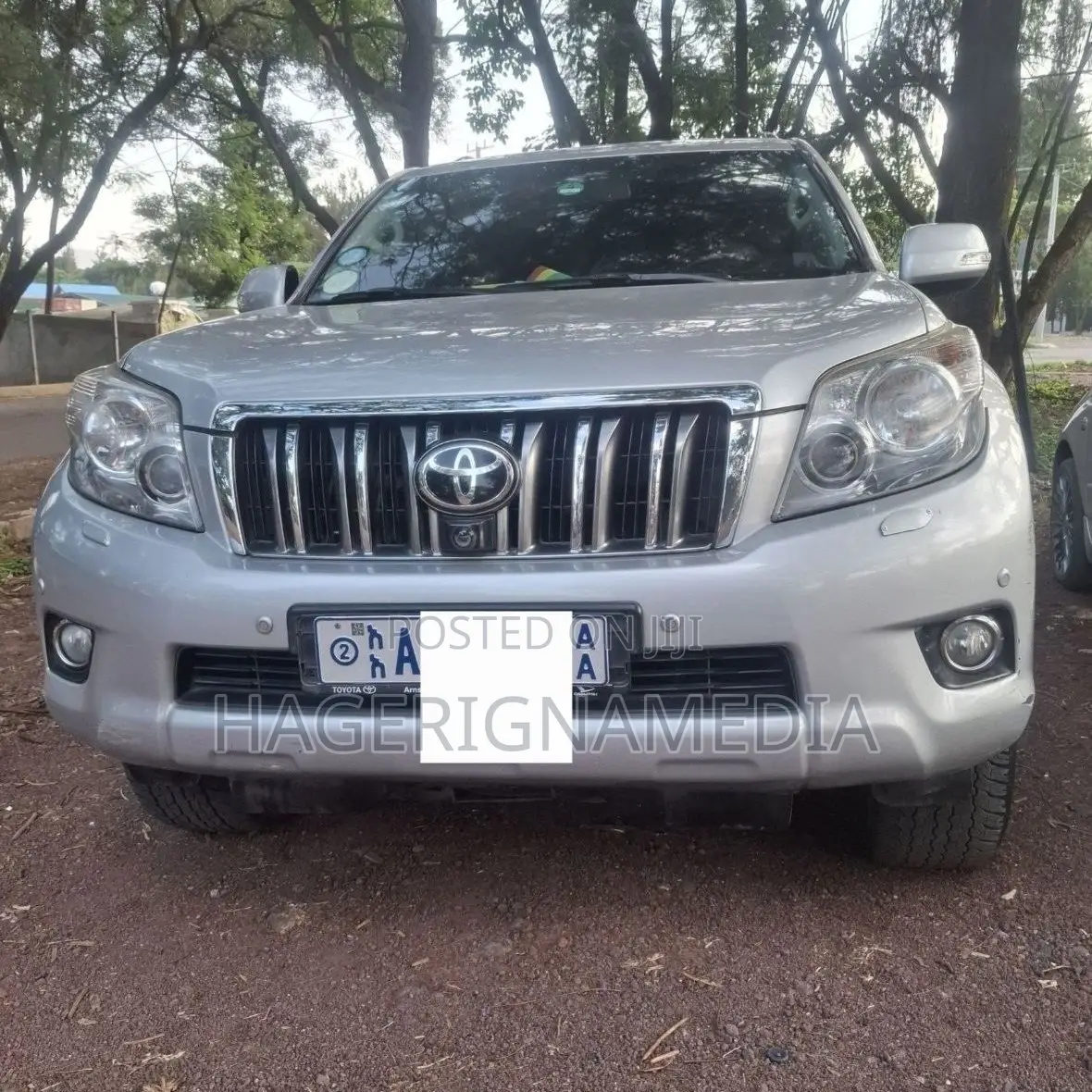 Toyota Land Cruiser Prado 2012 Silver