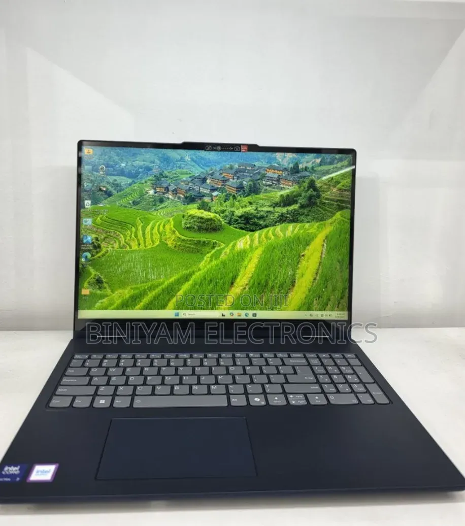New Laptop Lenovo Ideapad 3 32GB Intel Core Ultra 7 SSD 1T