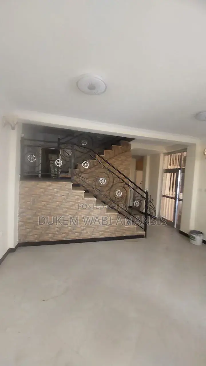 Furnished 7bdrm Villa in Dukem Bishoftu, East Shewa for sale