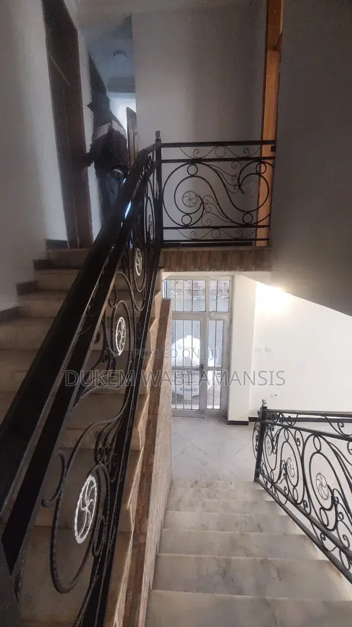 Furnished 7bdrm Villa in Dukem Bishoftu, East Shewa for sale