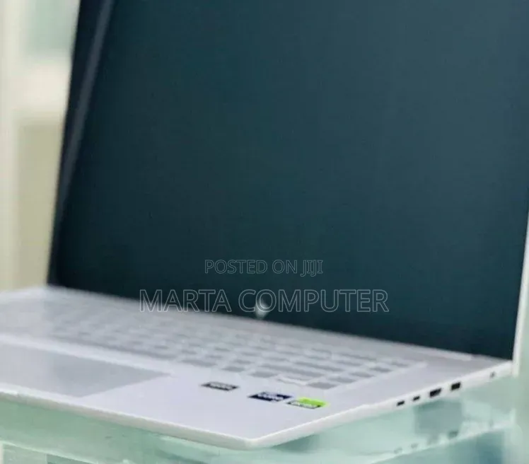 New Laptop HP Envy 16 Gaming 16-h1023dx 16GB Intel Core i9 SSD 1T