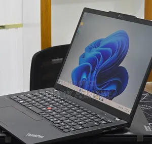 New Laptop Lenovo ThinkPad X13 Gen 4 16GB Intel Core i5 SSD 512GB