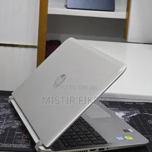 New Laptop HP Pavilion 14 8GB Intel Core i5 HDD 1T