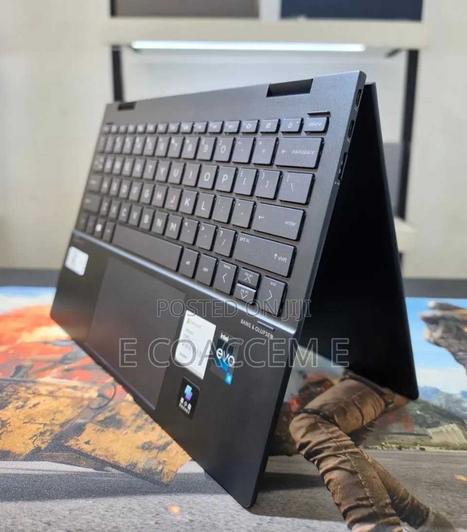 New Laptop HP Envy 14t 16GB Intel Core i5 SSD 512GB