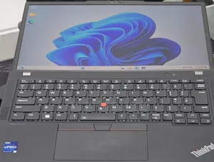 New Laptop Lenovo ThinkPad X13 Gen 4 16GB Intel Core i5 SSD 512GB