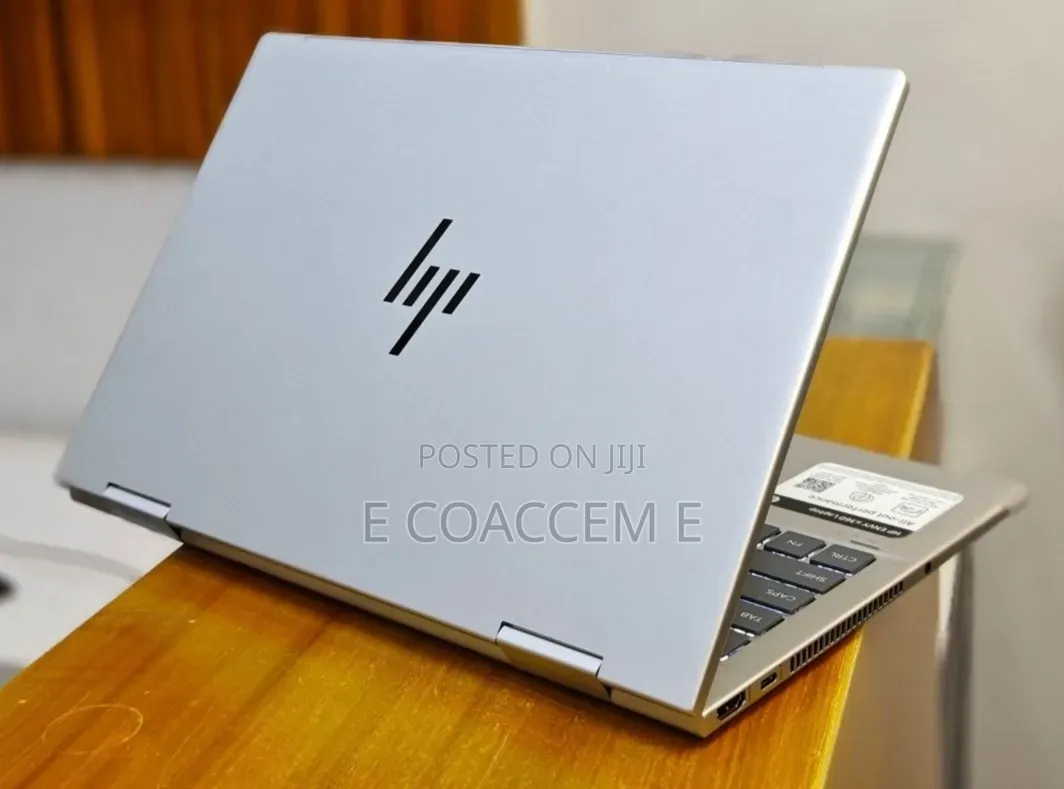 New Laptop HP 16GB Intel Core 7 SSD 1T
