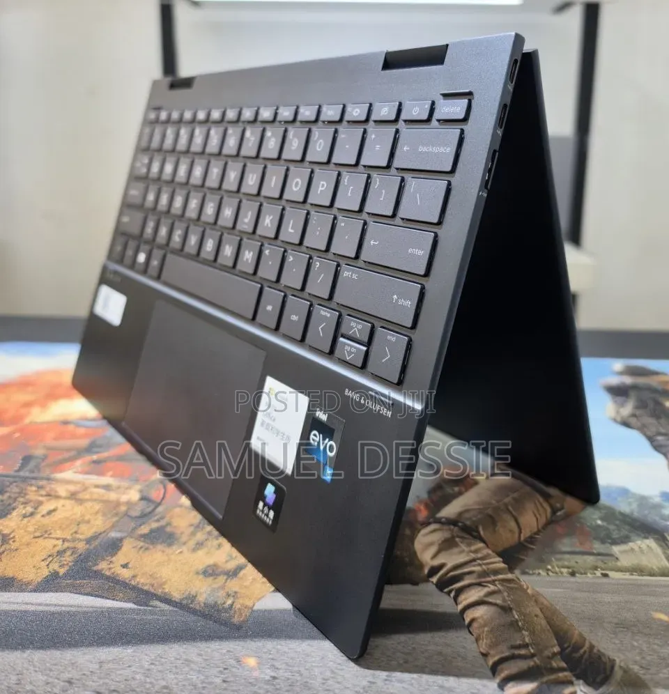 New Laptop HP Envy X360 16GB Intel Core i5 SSD 512GB