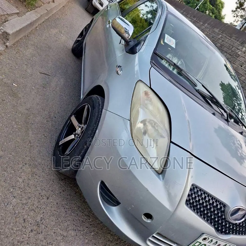 Toyota Yaris 2007 Silver