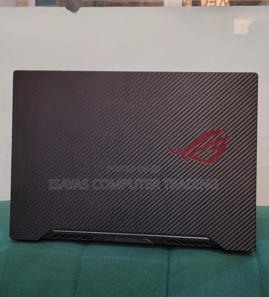 Laptop Asus ROG Zephyrus G15 16GB Intel Core i7 SSD 512GB
