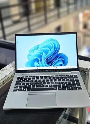 New Laptop HP EliteBook 840 G8 16GB Intel Core i5 SSD 512GB