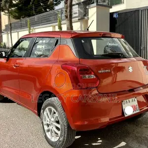Suzuki Swift 2020 Red