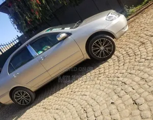 Toyota Corolla 2003 Gold