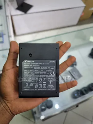 Canon Battery With Charger (Origional)