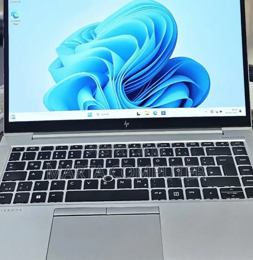 New Laptop HP EliteBook 840 G8 16GB Intel Core i5 SSD 512GB