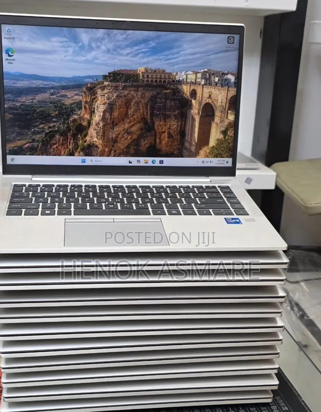 New Laptop HP EliteBook 840 G9 16GB Intel Core i7 SSD 512GB