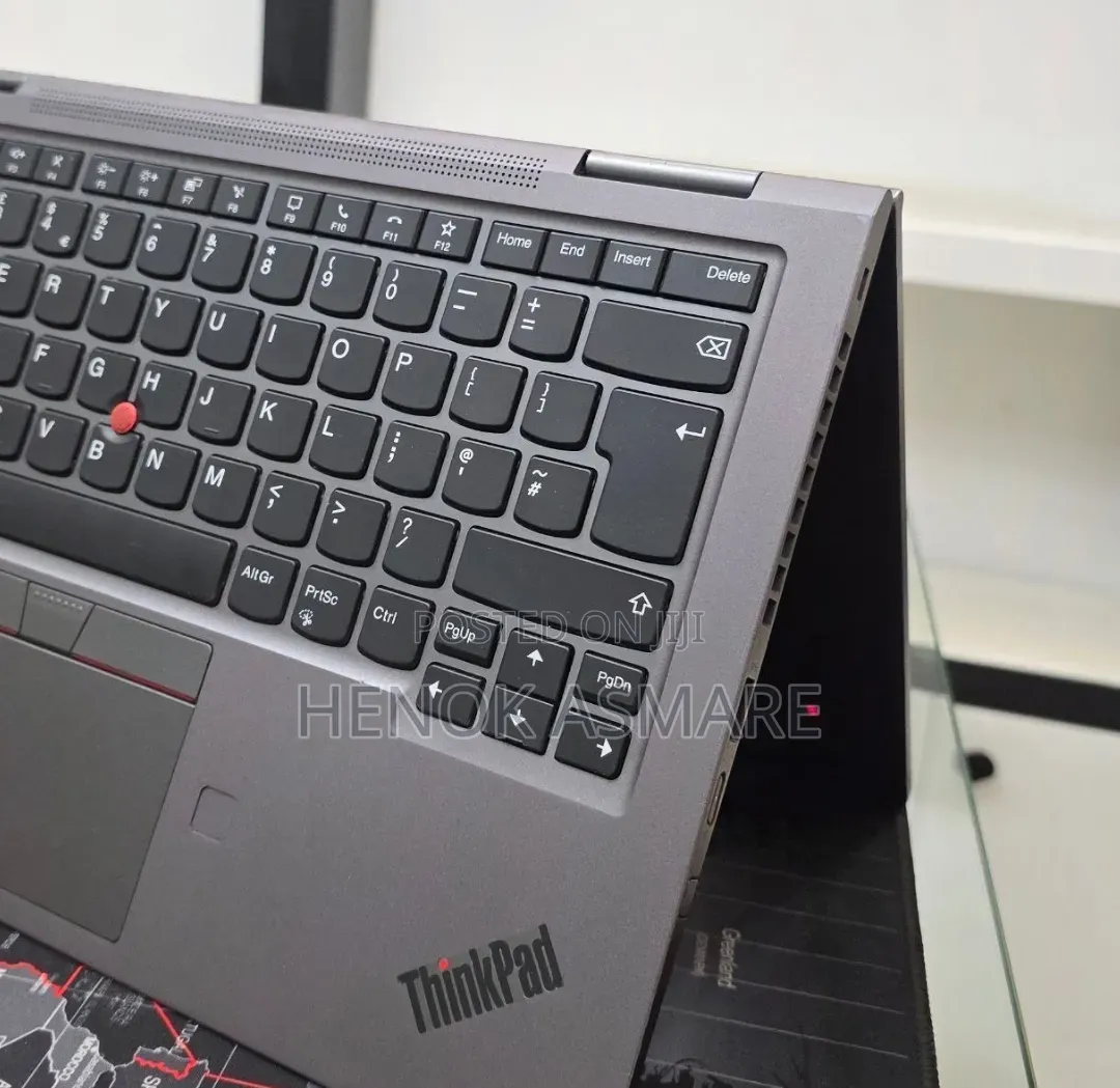New Laptop Lenovo ThinkPad X1 Yoga 16GB Intel Core i7 SSD 512GB