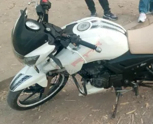 TVS Apache 180 RTR 2020 White