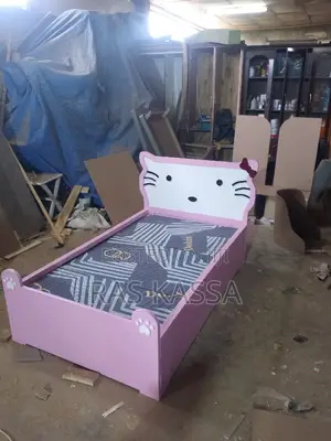 የታዳጊ ልጅ አልጋ