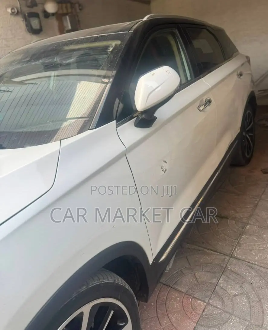 Bestune T77 1.2 FWD 2022 White