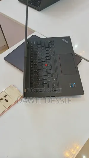 New Laptop Lenovo ThinkPad T14s Gen 1 16GB Intel Core i5 SSD 512GB