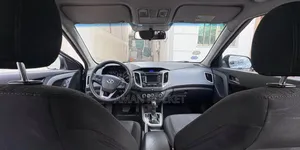 New BYD E2 43 kWh 94 hp FWD 2025 Silver