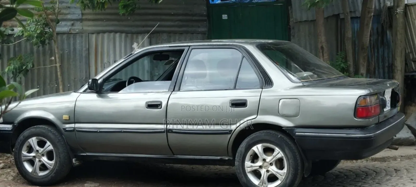 Toyota Corolla 1991 Gray