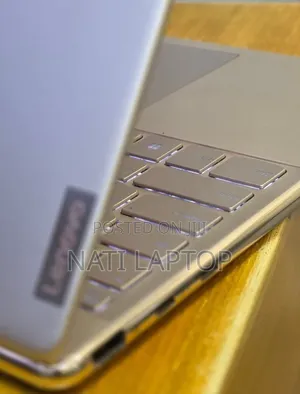 New Laptop Lenovo Yoga 9i 16GB Intel Core i7 SSD 512GB
