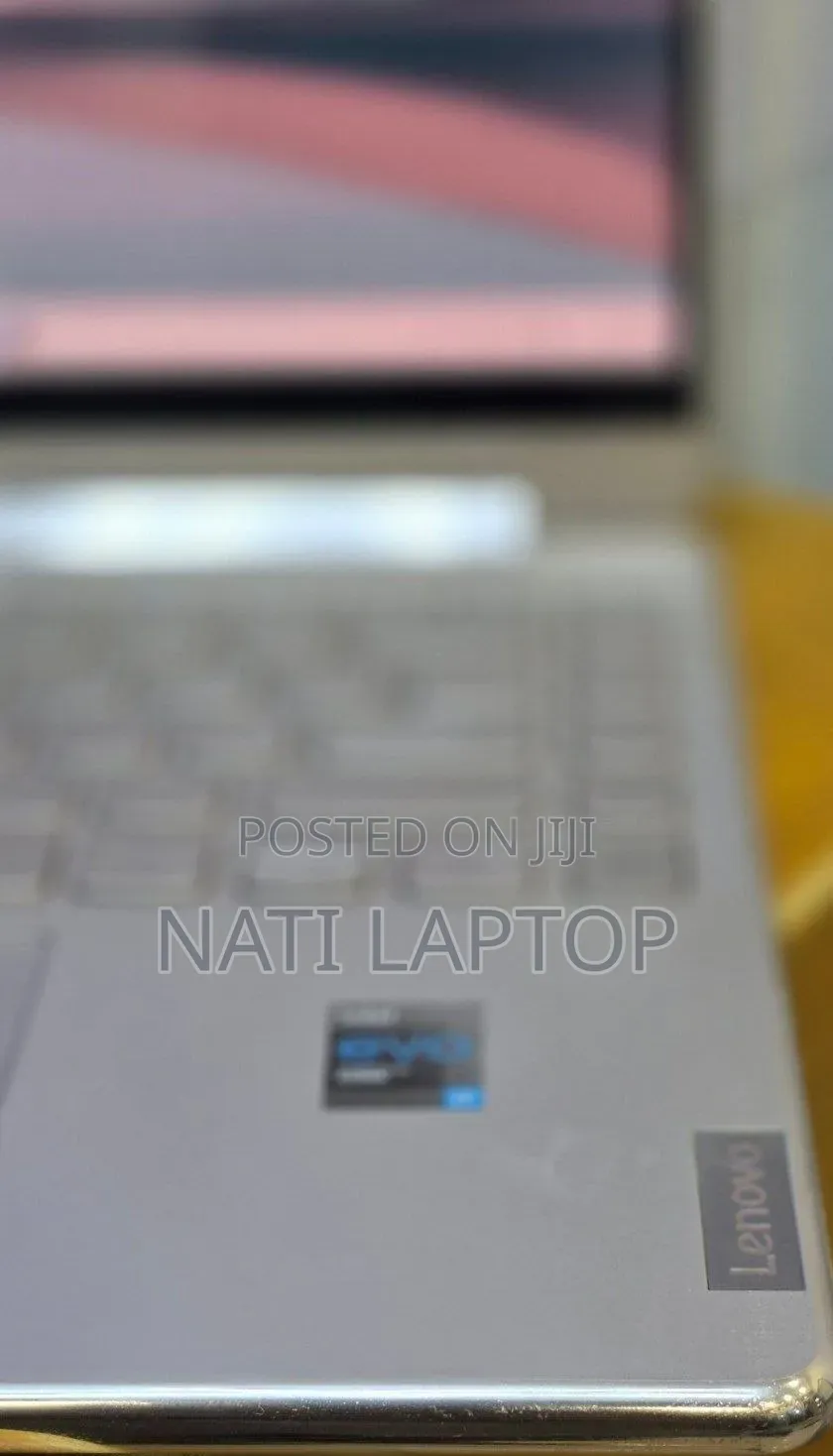 New Laptop Lenovo Yoga 9i 16GB Intel Core i7 SSD 512GB