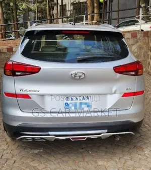 Hyundai Tucson Value FWD 2020 Silver