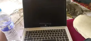 Laptop HP 550 8GB Intel Core i5 SSHD (Hybrid) 512GB